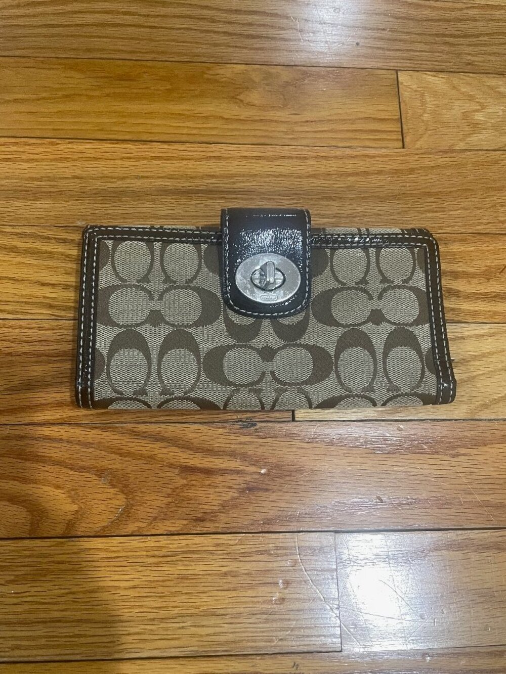 Vintage Coach Turnkey Wallet
